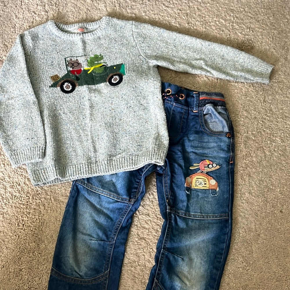 Next sweater/denim set